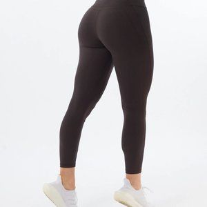 Alphalete Pulse Surge Leggings (NWT)
